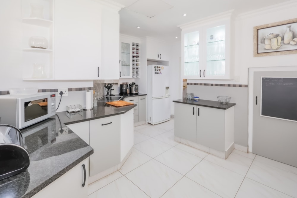 House sold in Westlake, Hartbeespoort - 1HR1693545 House sold in Westlake, Hartbeespoort - 1HR1693545