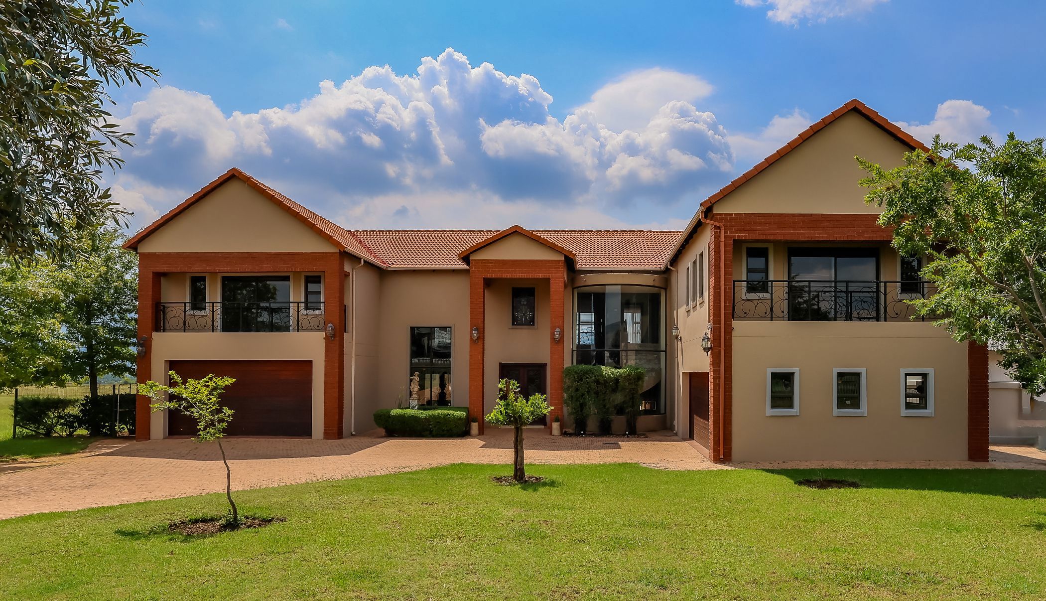 House sold in Westlake, Hartbeespoort - 1HR1695052