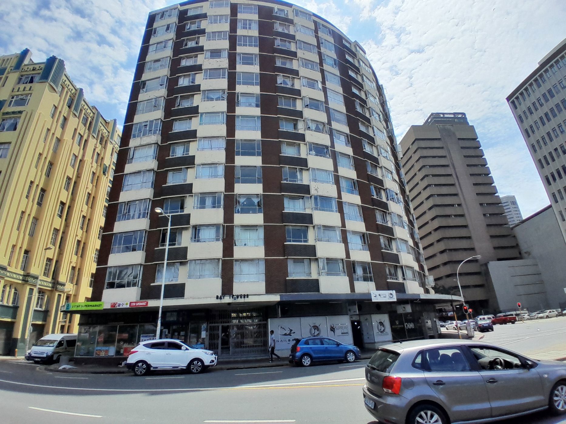 Apartment for sale in Durban Central - 1DA1692909