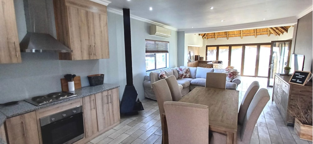 House for sale in Vanderkloof - 1KK1695180 House for sale in Vanderkloof - 1KK1695180