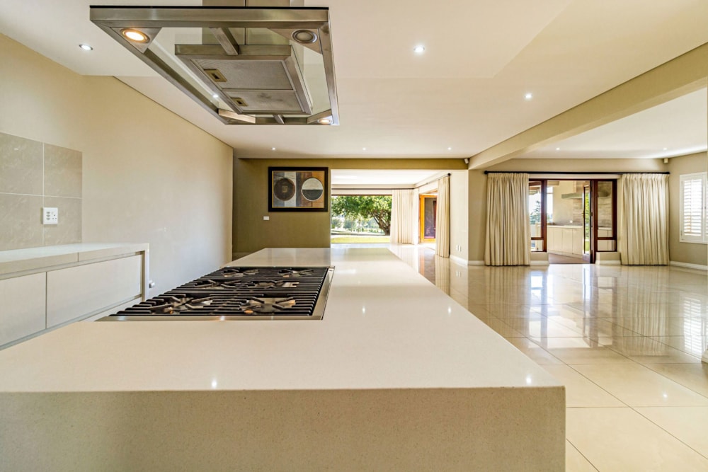 House sold in Devonvale Golf & Wine Estate - ST1694538 House sold in Devonvale Golf & Wine Estate - ST1694538