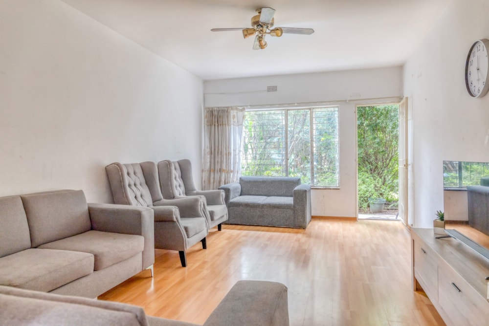 Apartment for sale in Windsor West - RAN1695521 Apartment for sale in Windsor West - RAN1695521