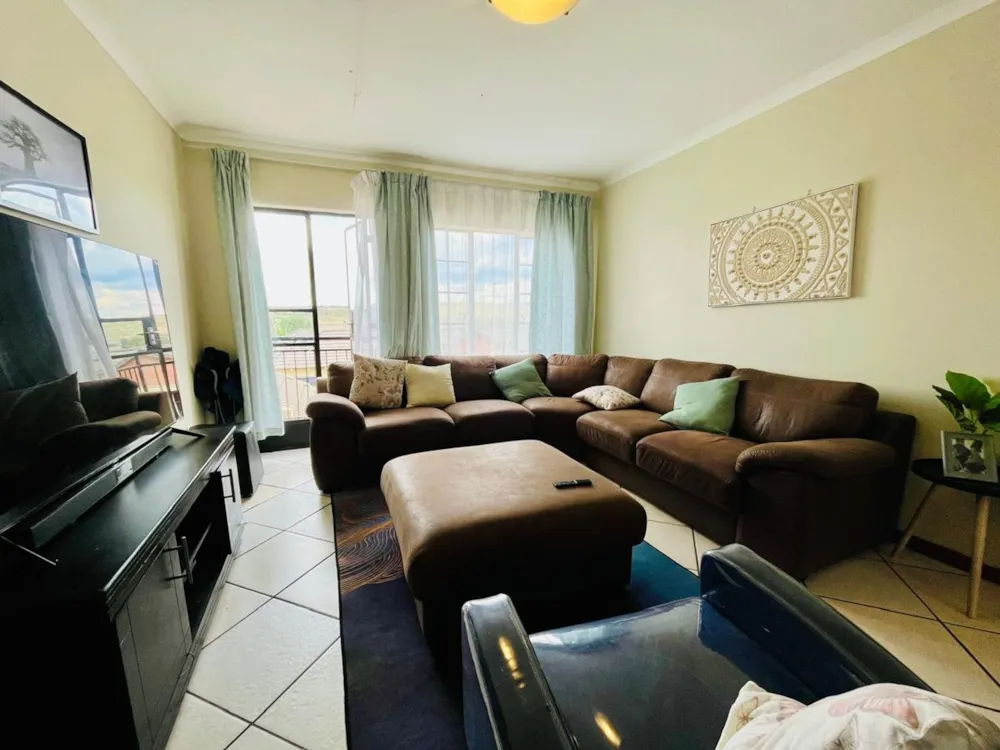 Townhouse for sale in Hillside, Bloemfontein - 1BX1701792