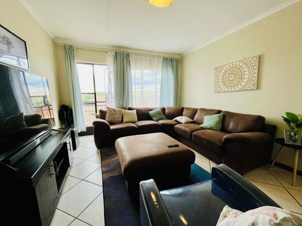 Townhouse for sale in Hillside, Bloemfontein - 1BX1701792 Townhouse for sale in Hillside, Bloemfontein - 1BX1701792