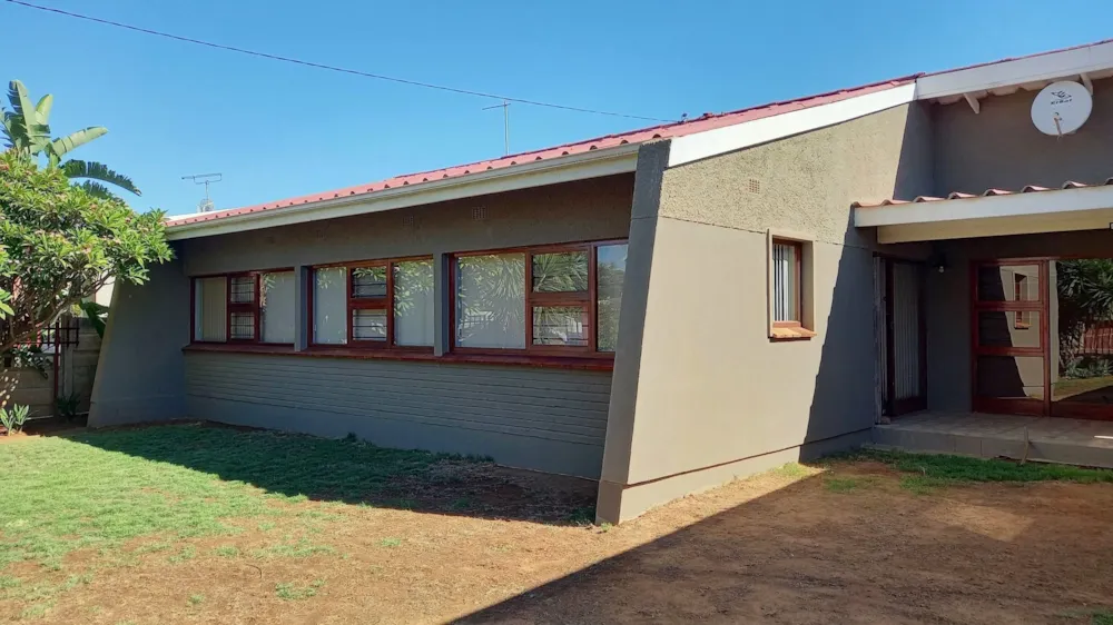 House sold in Wesbank, Oudtshoorn - 1OU1695689