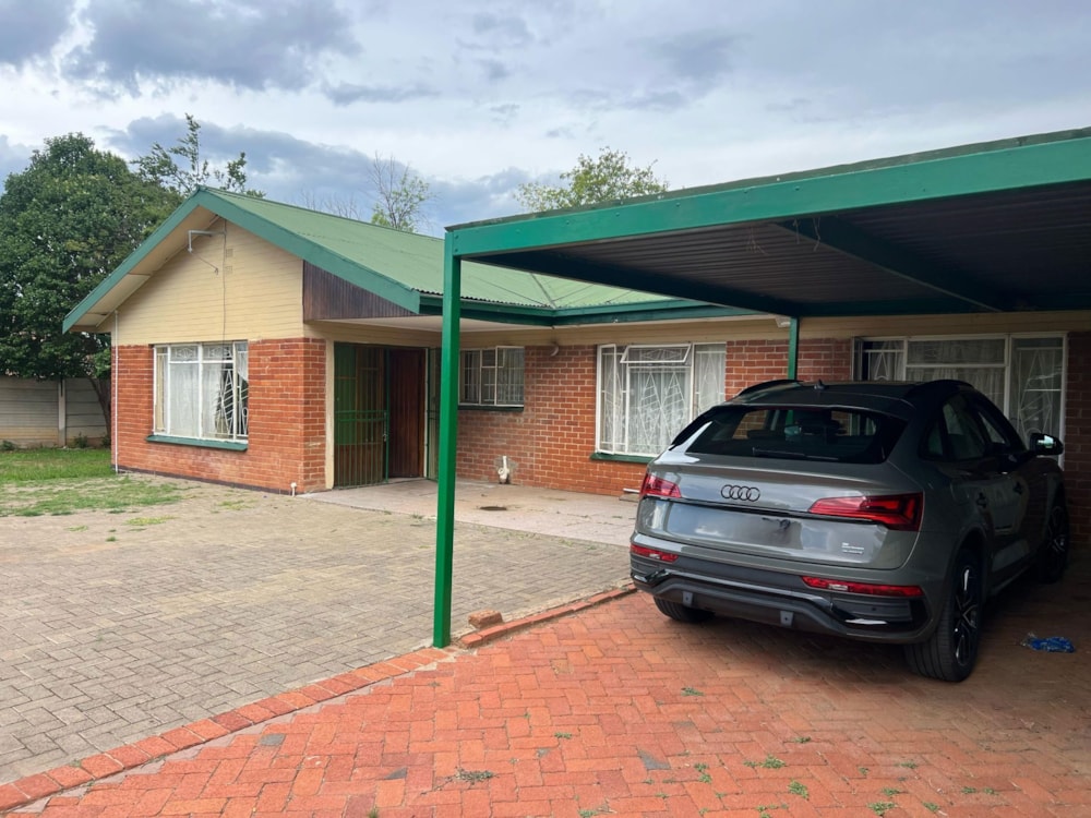 House for sale in Brandwag - 1BX1693071 House for sale in Brandwag - 1BX1693071