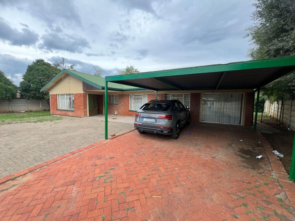 House for sale in Brandwag - 1BX1693071 House for sale in Brandwag - 1BX1693071