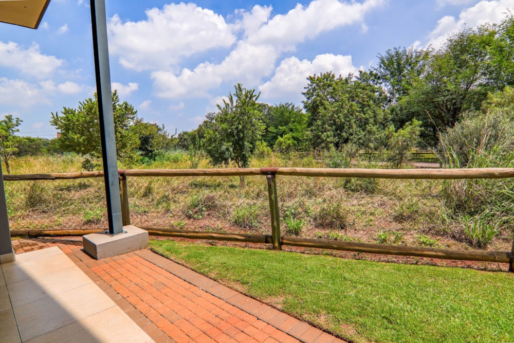 Townhouse sold in Southdowns Estate - CN1584435