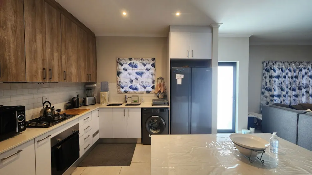 House let in Klipfontein A H - 1MS1748910 House let in Klipfontein A H - 1MS1748910