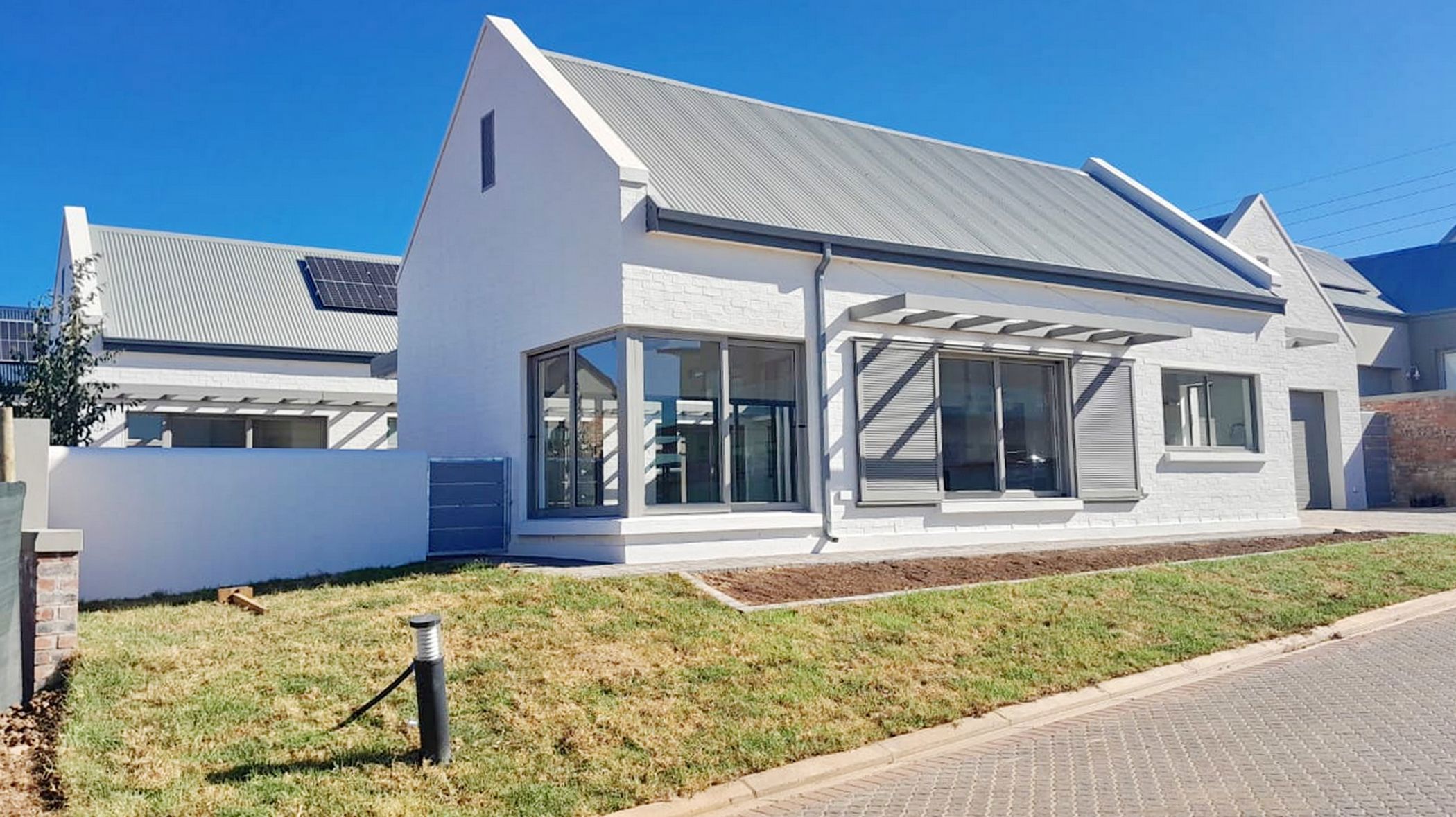 House let in Renosterbos Estate - 1MB1694040