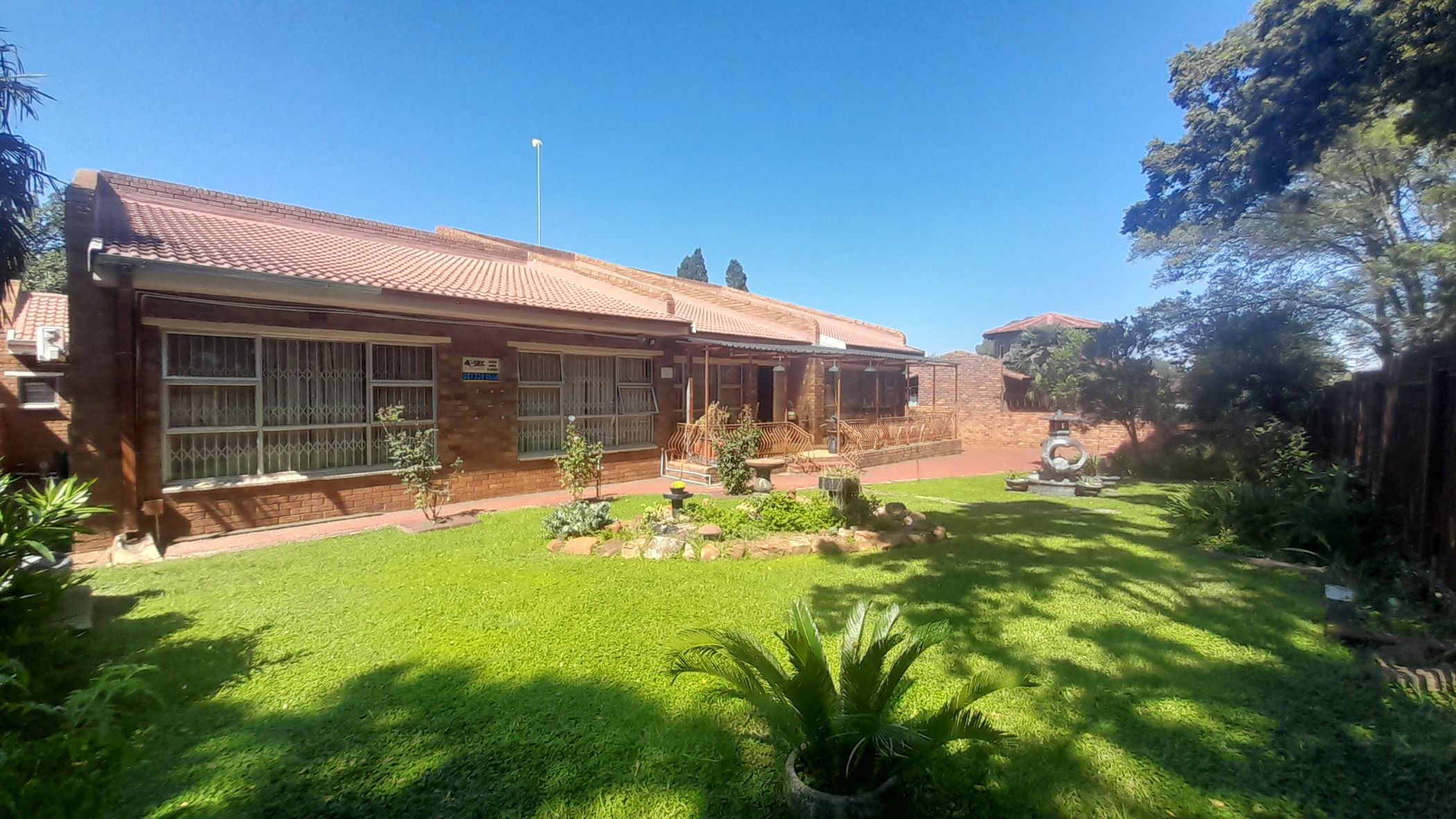 House for sale in Vanderbijlpark SE 3 - 1VT1693574