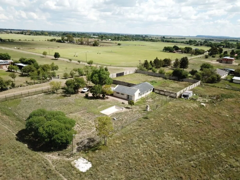 Smallholding for sale in Roodewal - 1BX1694341 Smallholding for sale in Roodewal - 1BX1694341
