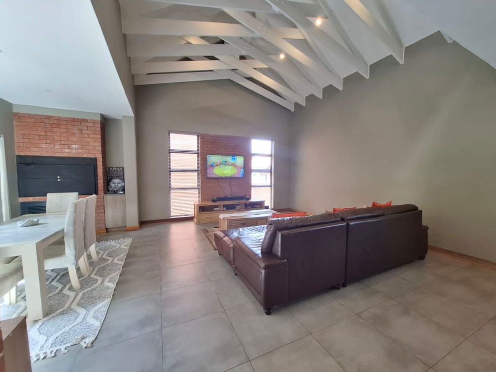 Townhouse for sale in Wild Olive Estate - 1BX1695798