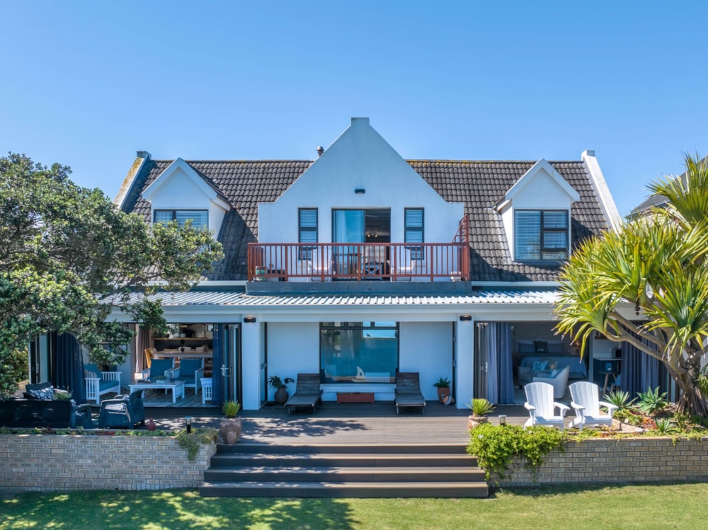 Double-storey house sold in Royal Alfred Marina - 1PF1694372