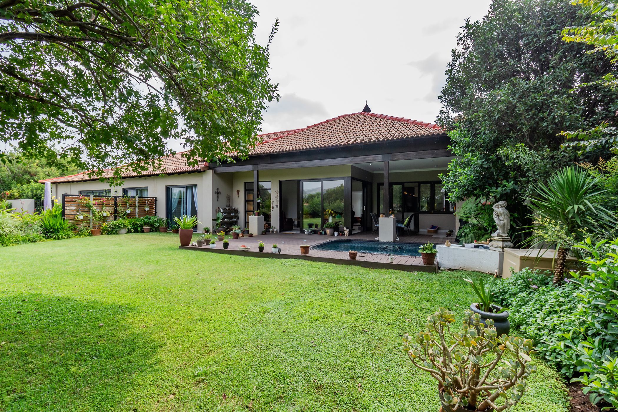 House let in Pecanwood - 1HR1695281