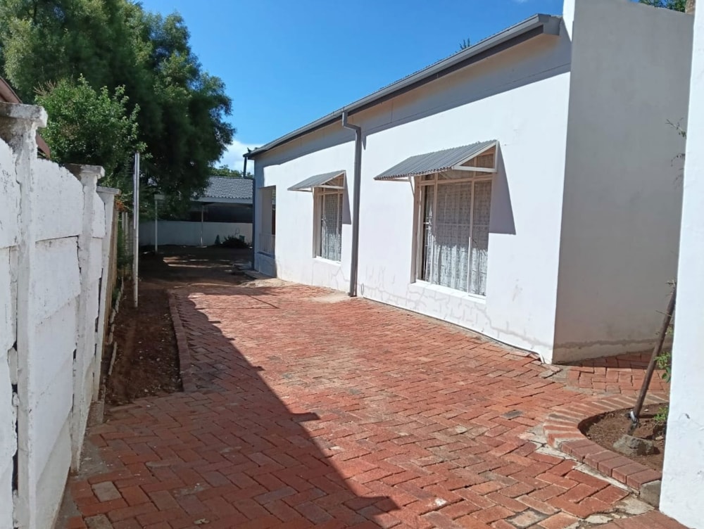 Apartment to rent in Dan Pienaar - 1BX1721762