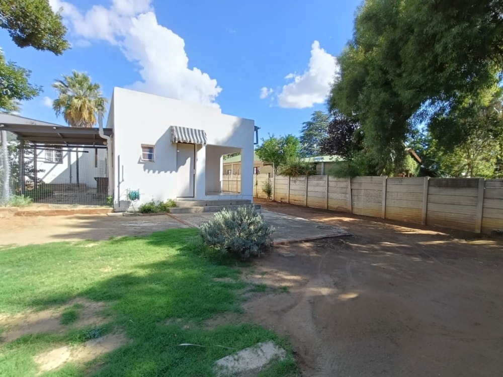 Apartment to rent in Dan Pienaar - 1BX1721762