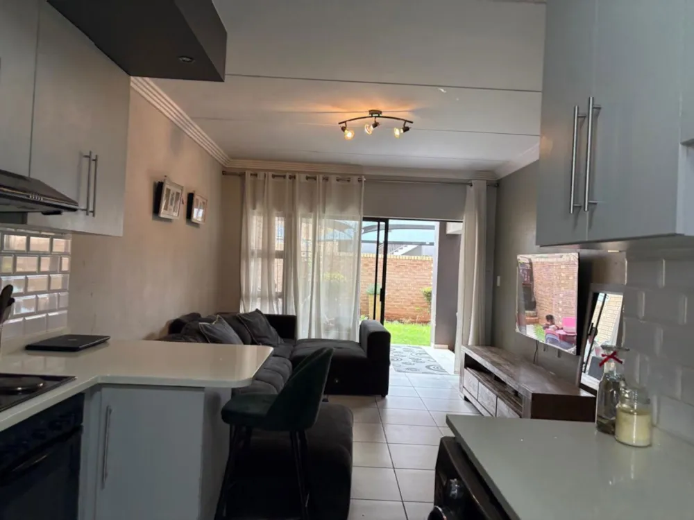 Townhouse for sale in Jansen Park - BOK1694579 Townhouse for sale in Jansen Park - BOK1694579