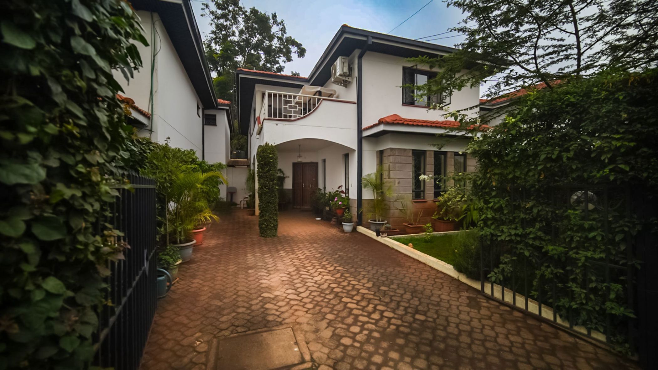 Townhouse for sale in Parklands, Kenya - 3KE1708663