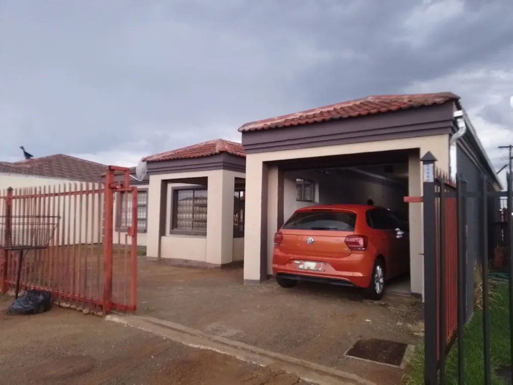 House for sale in Bloemspruit - 1BX1694253 House for sale in Bloemspruit - 1BX1694253