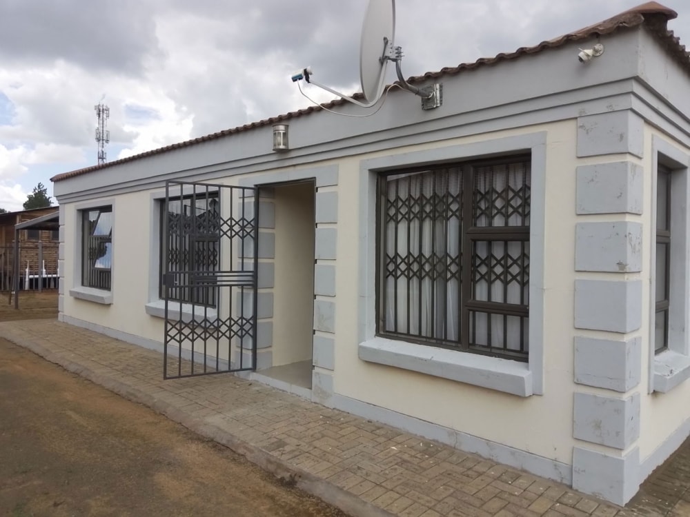 House for sale in Bloemspruit - 1BX1695205