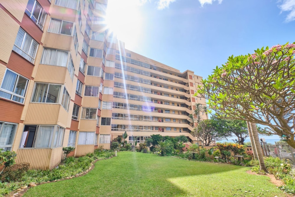 Apartment for sale in Amanzimtoti - 1WB1695025