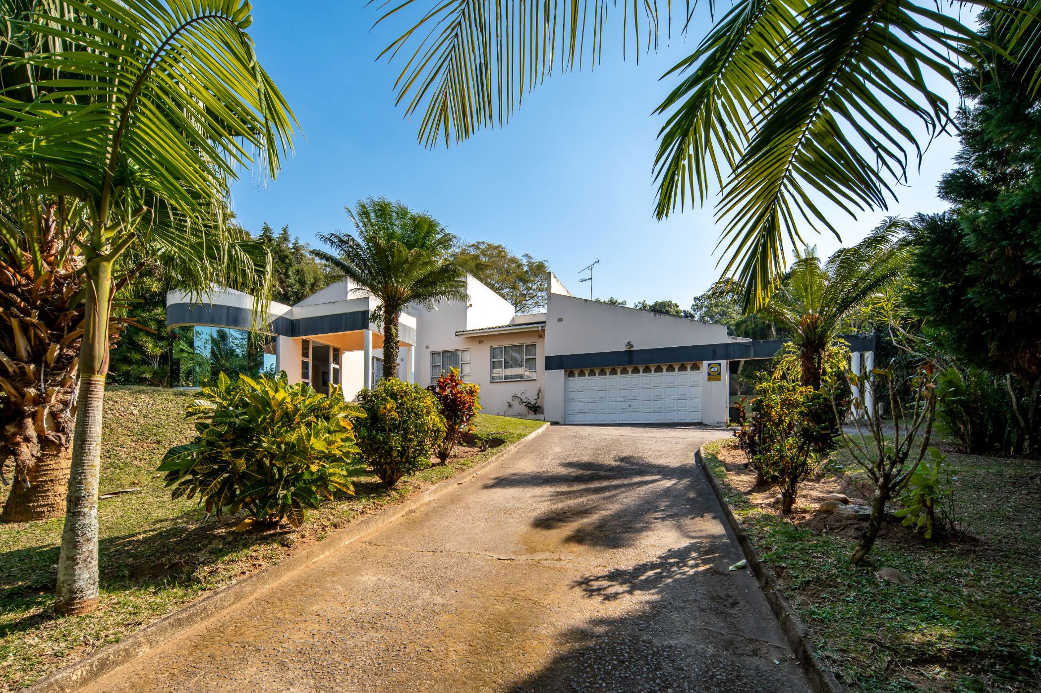 House for sale in Kloof - 1KF1665403