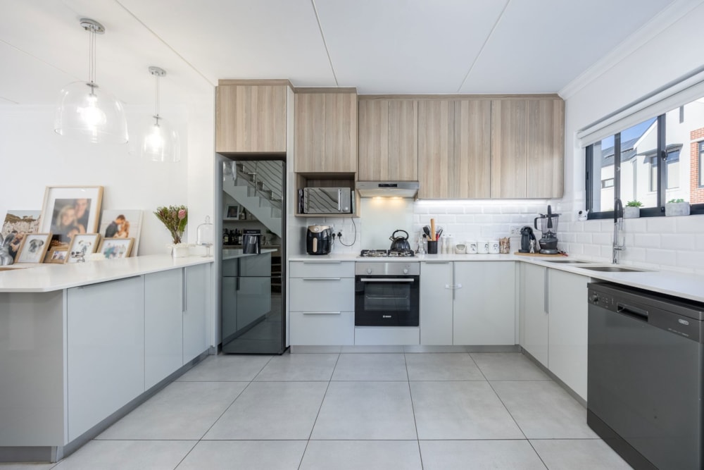 Security complex home sold in Vierlanden - DBV1695725 Security complex home sold in Vierlanden - DBV1695725