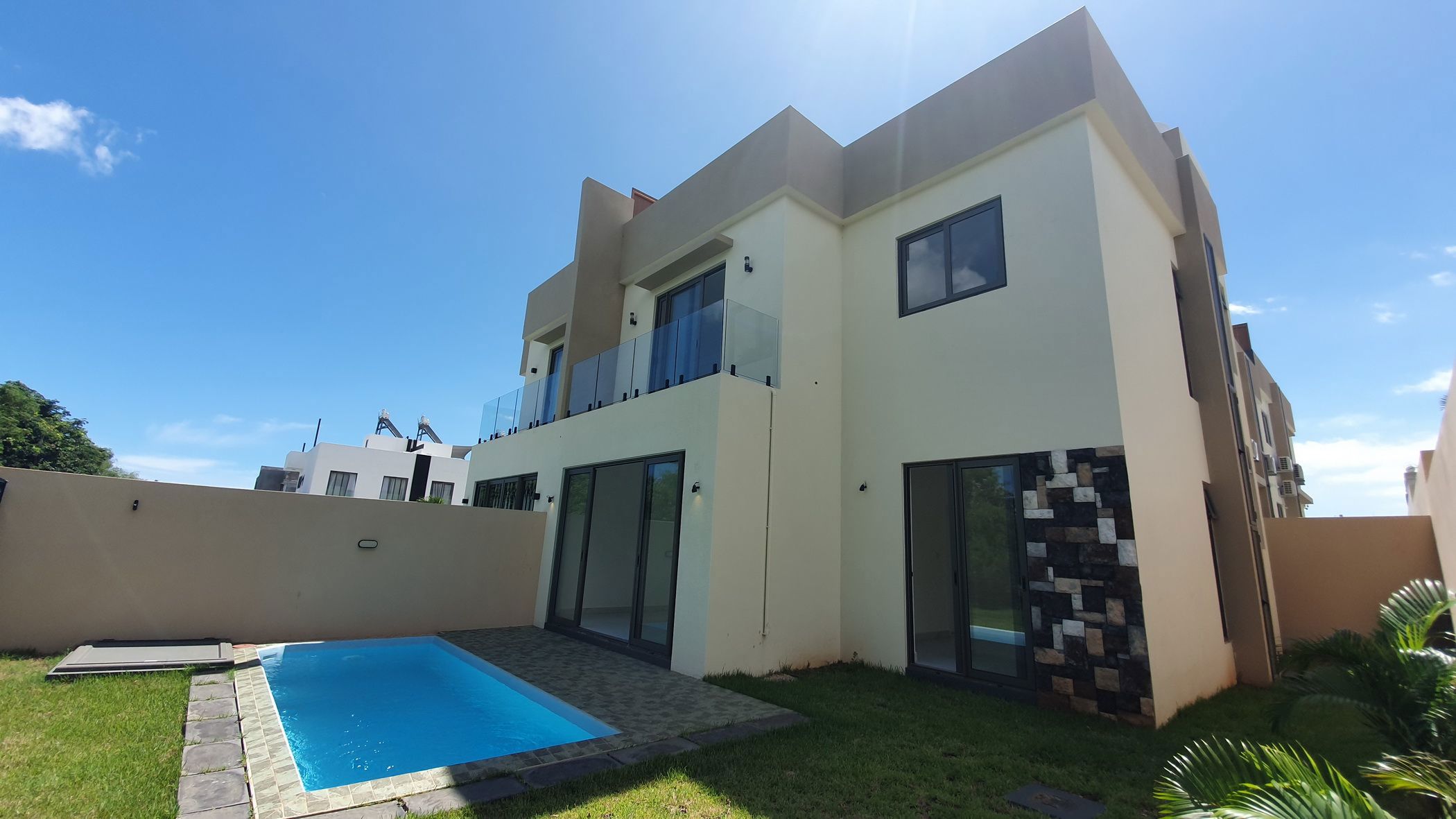 Townhouse for sale in Flic en Flac, Mauritius - MUR1665355
