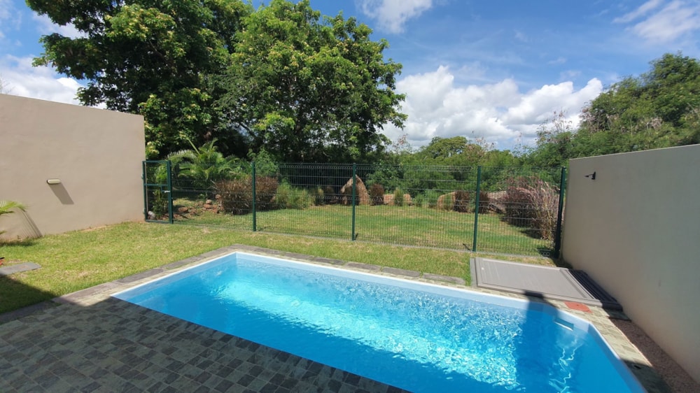 Townhouse for sale in Flic en Flac, Mauritius - MUR1665355 Townhouse for sale in Flic en Flac, Mauritius - MUR1665355