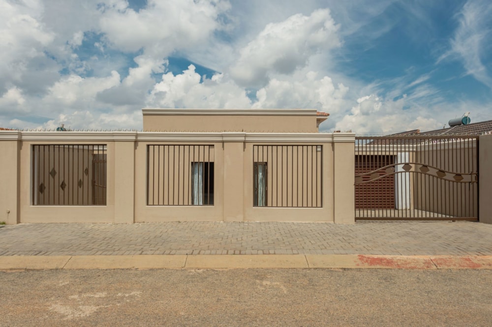 House sold in Lenasia South - 1GV1694731 House sold in Lenasia South - 1GV1694731