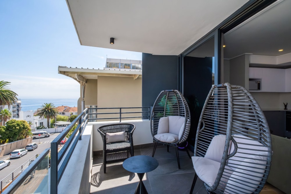 Apartment sold in Bantry Bay - AS1687825 Apartment sold in Bantry Bay - AS1687825
