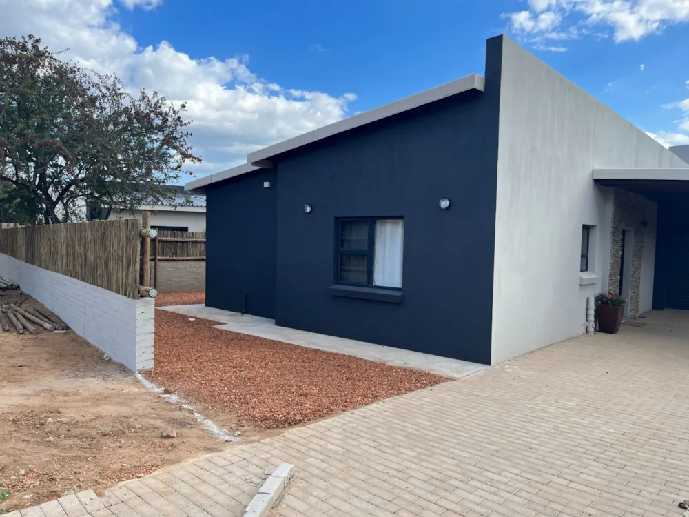 House for sale in Hoedspruit - 1HS1688403