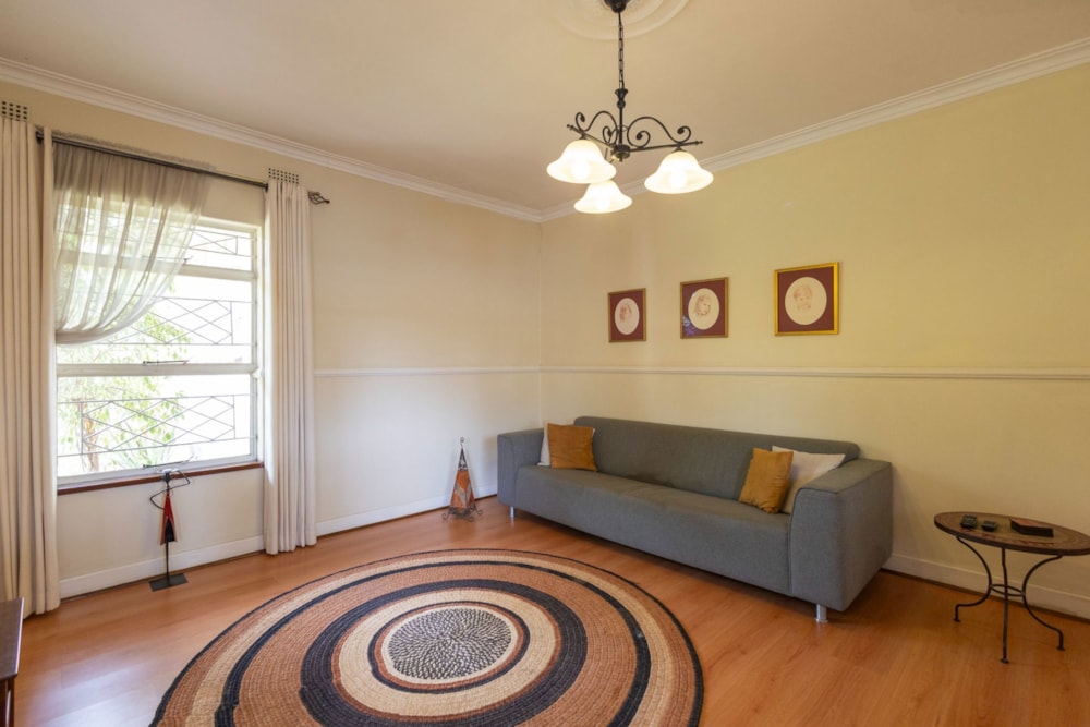 House for sale in Chisipite, Zimbabwe - 3ZB1694072 House for sale in Chisipite, Zimbabwe - 3ZB1694072