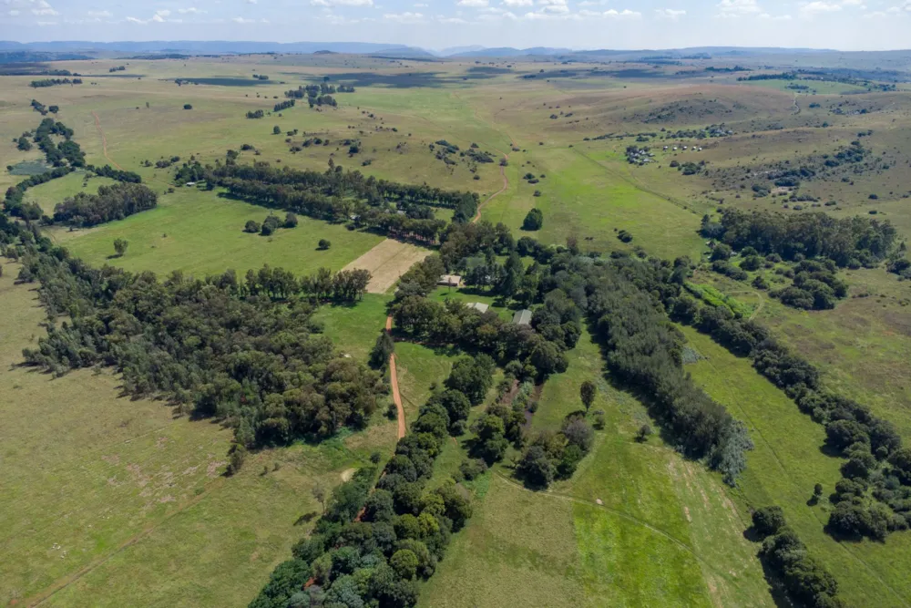 Game farm for sale in Sterkfontein - 1KR1694665 Game farm for sale in Sterkfontein - 1KR1694665