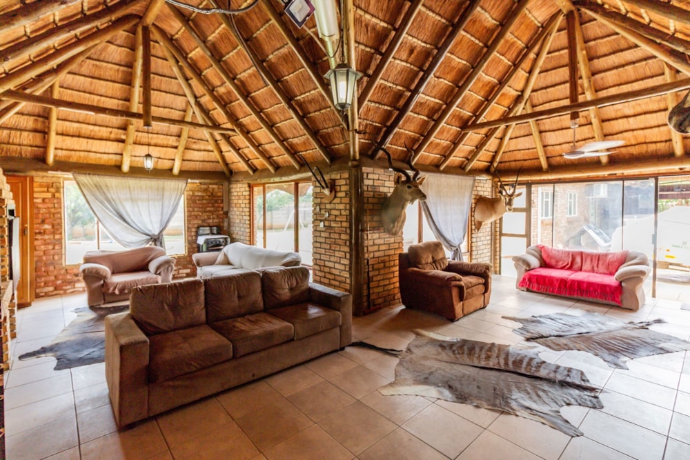 House for sale in Mooinooi - 1HR1694585