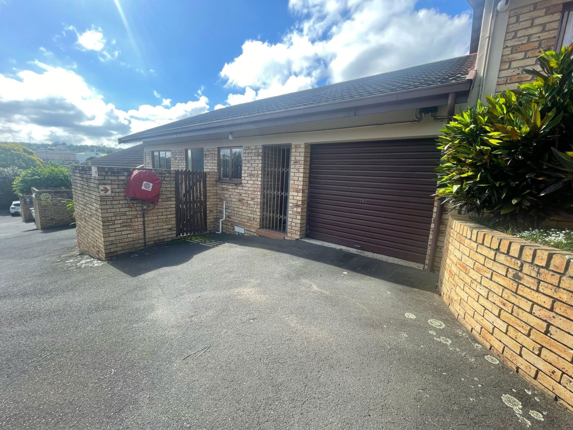 Townhouse sold in Caversham Glen - 1KF1694025