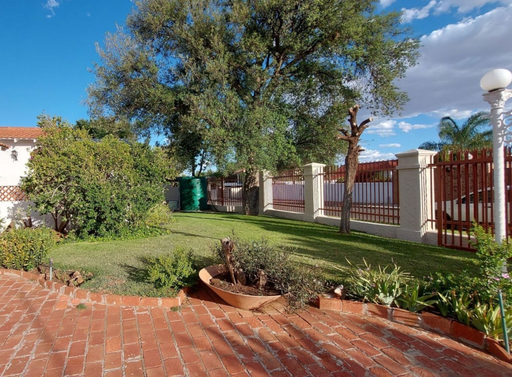 House for sale in  Monument Heights - 1KJ1693800