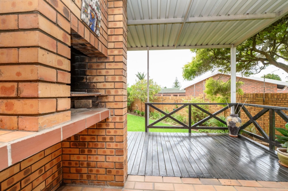 Townhouse sold in Springfield, Port Elizabeth, Gqeberha - 1PLZ1692140