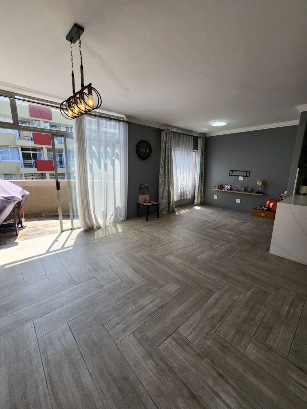 Apartment sold in New Town Centre - 1ND1693082 Apartment sold in New Town Centre - 1ND1693082