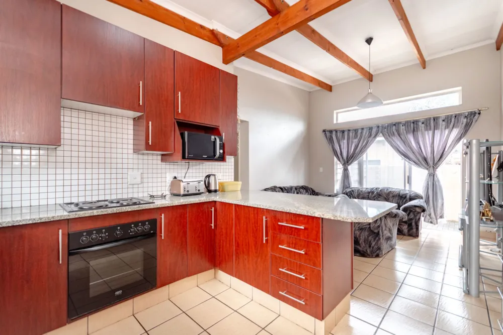 Townhouse sold in Glen Marais - KTP1694163 Townhouse sold in Glen Marais - KTP1694163