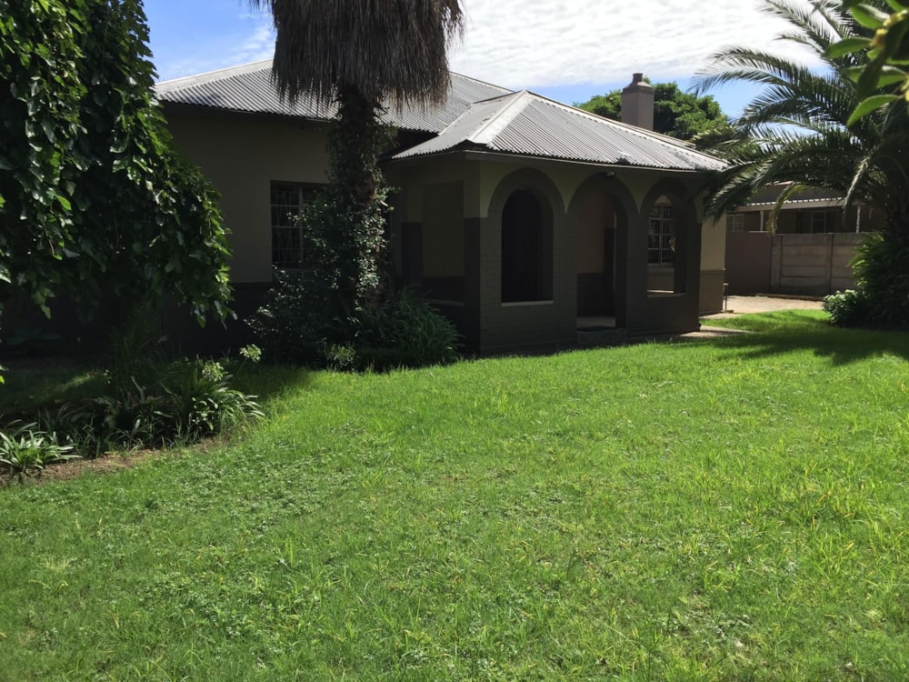 House for sale in Nigel Central - 1SP1692146