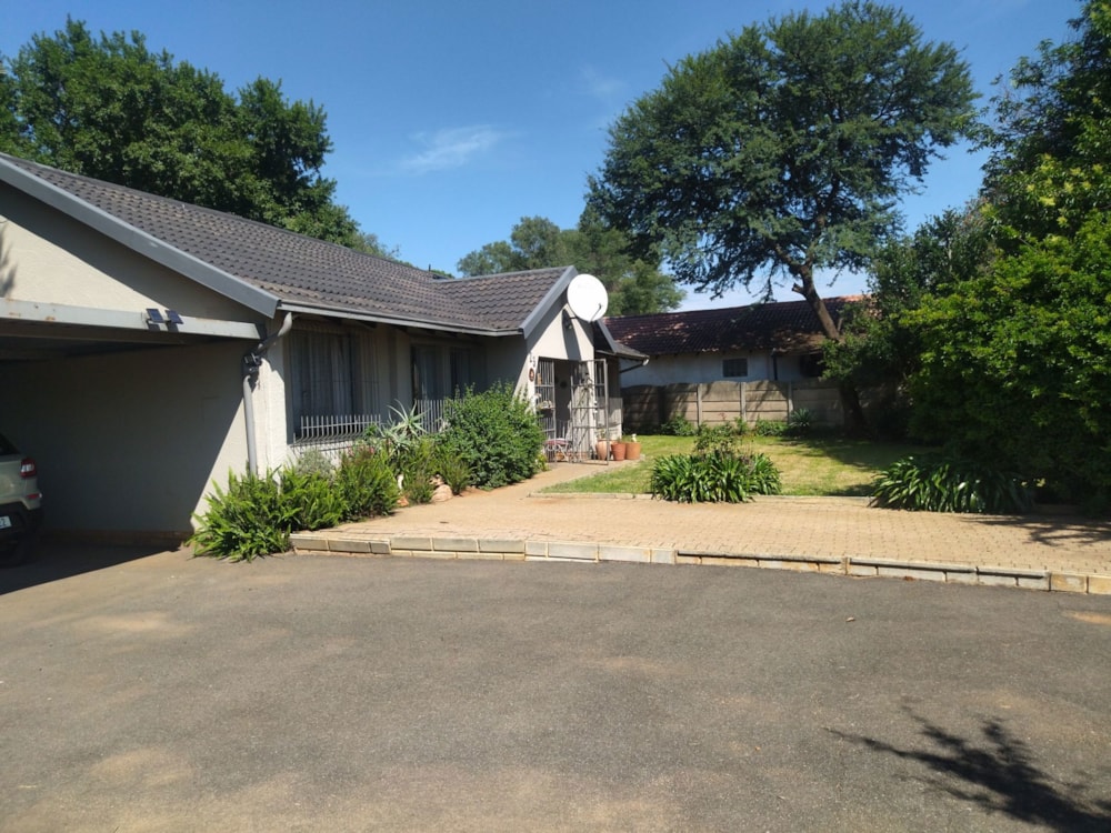 House for sale in Sherwood Gardens - 1BJ1693449