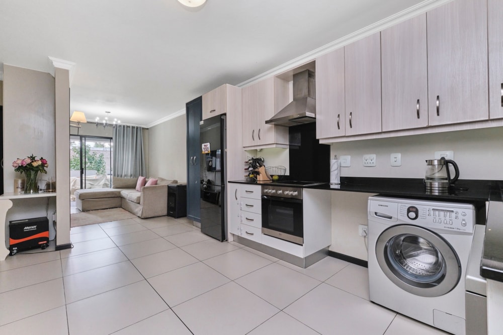 Apartment for sale in Rivonia - HP1695078 Apartment for sale in Rivonia - HP1695078