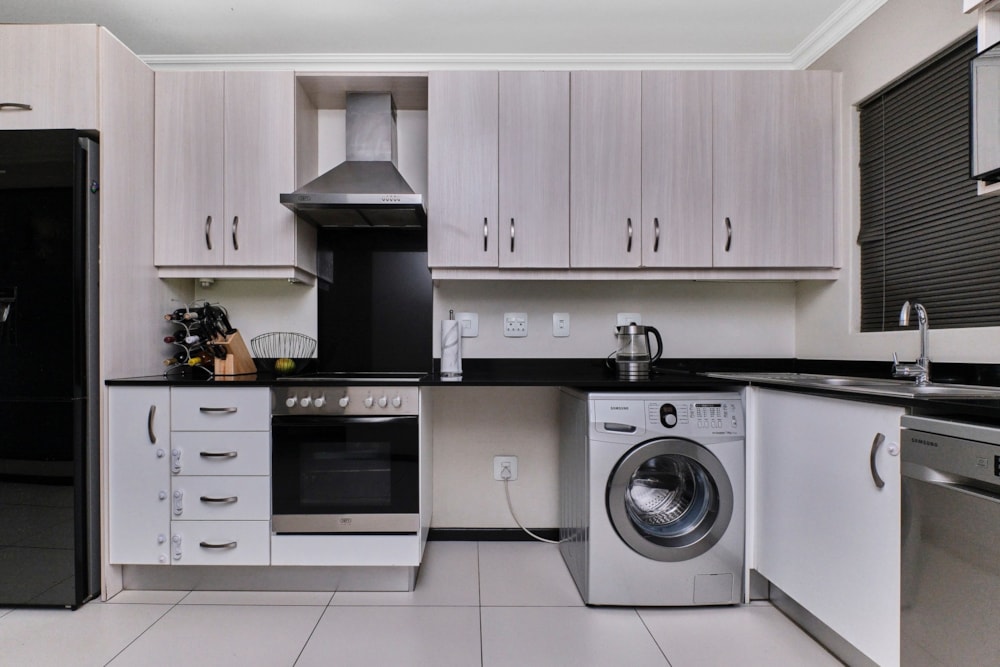 Apartment for sale in Rivonia - HP1740979 Apartment for sale in Rivonia - HP1740979
