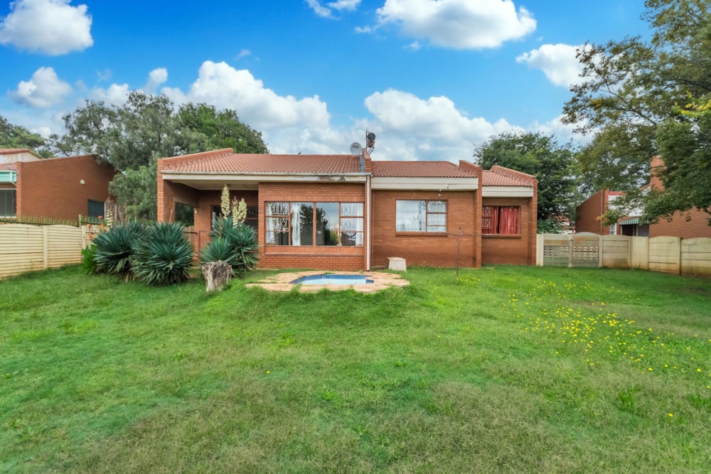 House sold in Westonaria, Westonaria - 1KR1696268 House sold in Westonaria, Westonaria - 1KR1696268