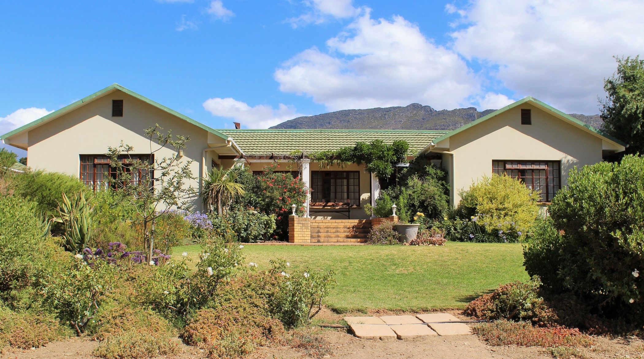 House for sale in Barrydale - 1SR1692389