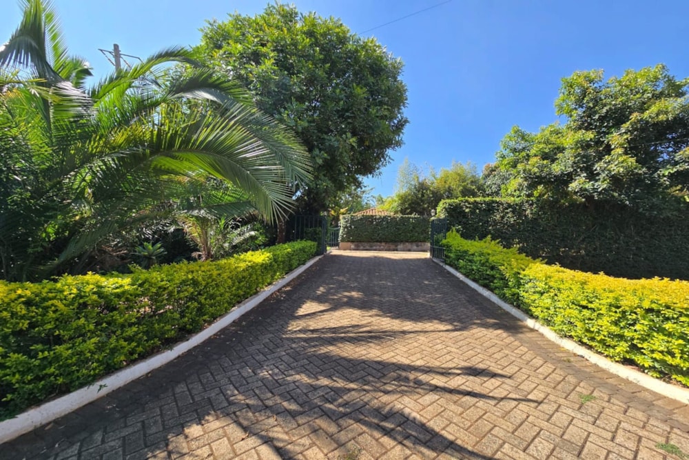 House for sale in Runda , Kenya - 3KE1718437 House for sale in Runda , Kenya - 3KE1718437