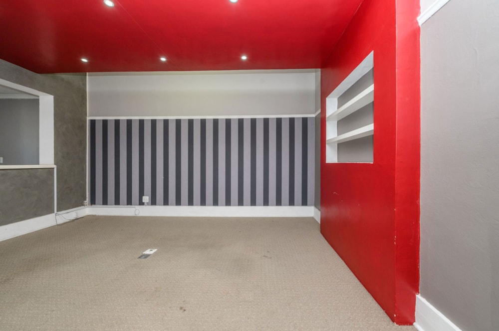 Commercial office for sale in Central, Port Elizabeth, Gqeberha - 1PLZ1693069 Commercial office for sale in Central, Port Elizabeth, Gqeberha - 1PLZ1693069