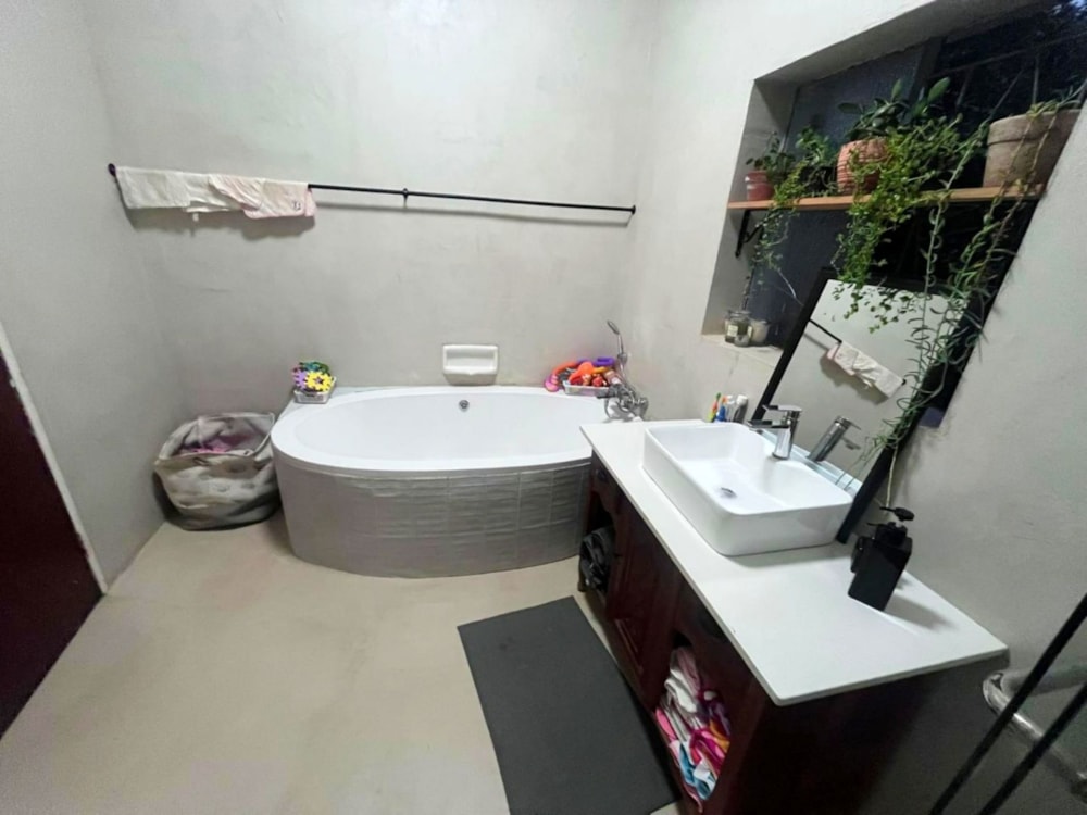 House for sale in Tzaneen, Limpopo Province - 1TA1692682 House for sale in Tzaneen, Limpopo Province - 1TA1692682